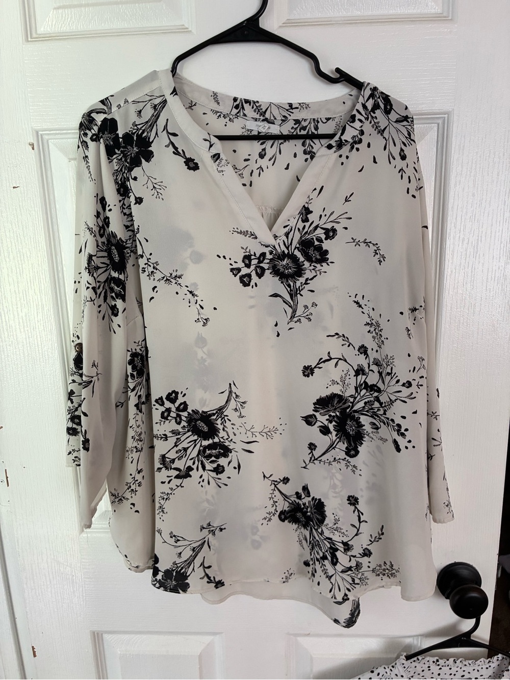Maurices Ivory & Black Floral Blouse XL